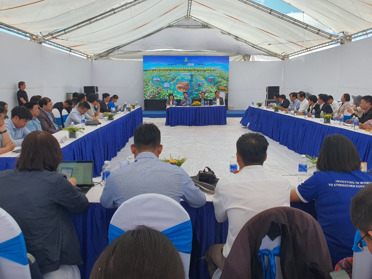 Toàn cảnh các đại biểu tham dự Hội thảo